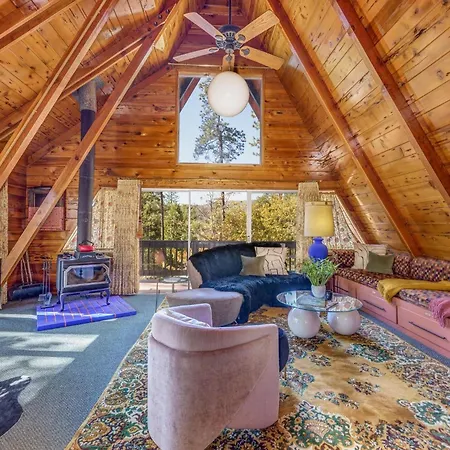 Sugar Pine Haus- A Frame Cabin W/ Hot Tub